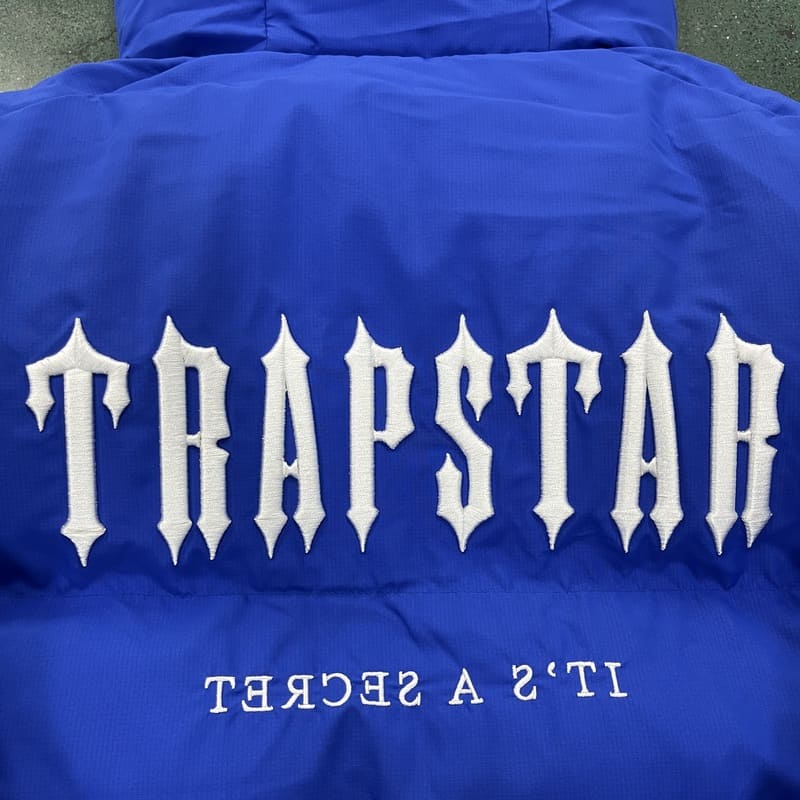 Trapstar Decoded 2.0 Dazzling Blue Puffer Jacket 