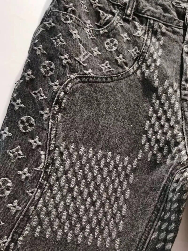 Calça Louis Vuitton x Nigo Giant Damier Waves MNGM