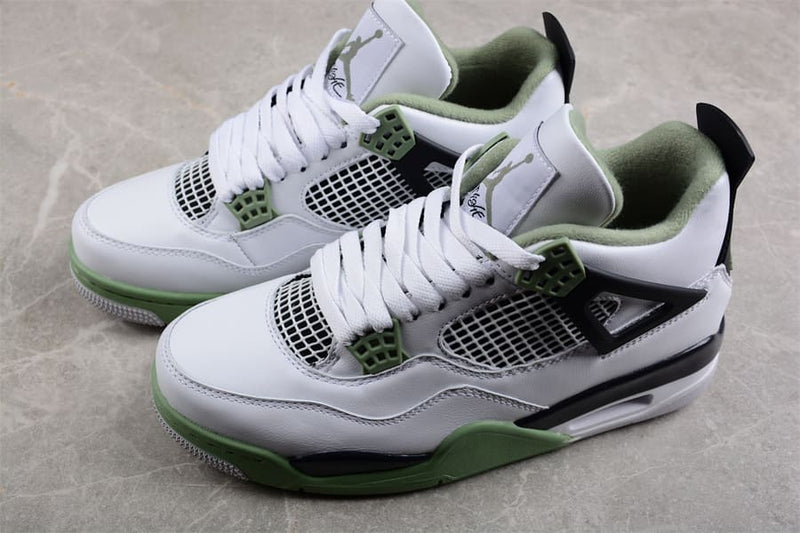 Air Jordan 4 Retro Seafoam