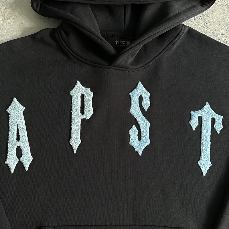 Trapstar Irongate Arch Chenille Sweatshirt 