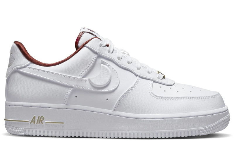 Air Force 1 Low '07 SE Just Do It Summit White Team Red - ELEGANZ OUTLET