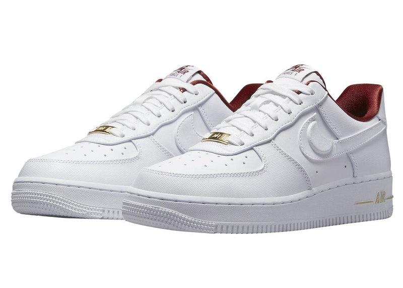 Air Force 1 Low '07 SE Just Do It Summit White Team Red - ELEGANZ OUTLET