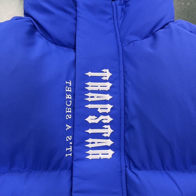 Trapstar Decoded 2.0 Dazzling Blue Puffer Jacket 