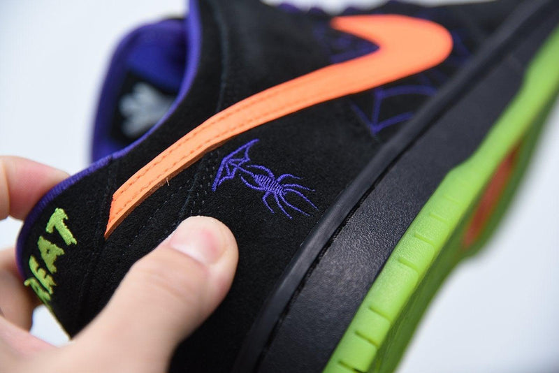 Nike SB Dunk Low Night of Mischief Halloween - ELEGANZ OUTLET