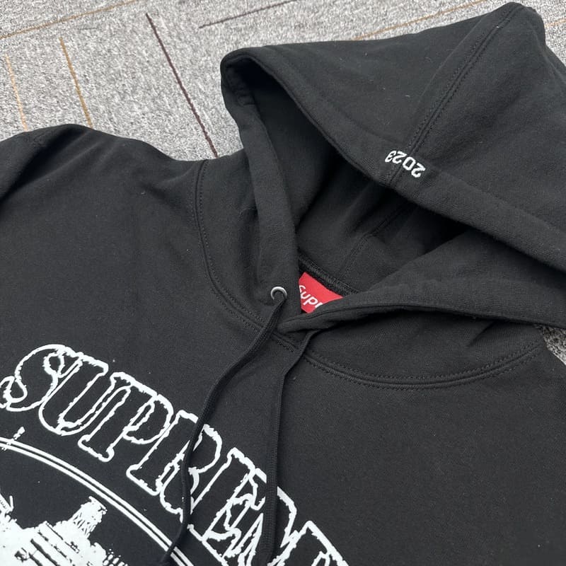 Supreme Corteiz Rules The World Sweatshirt