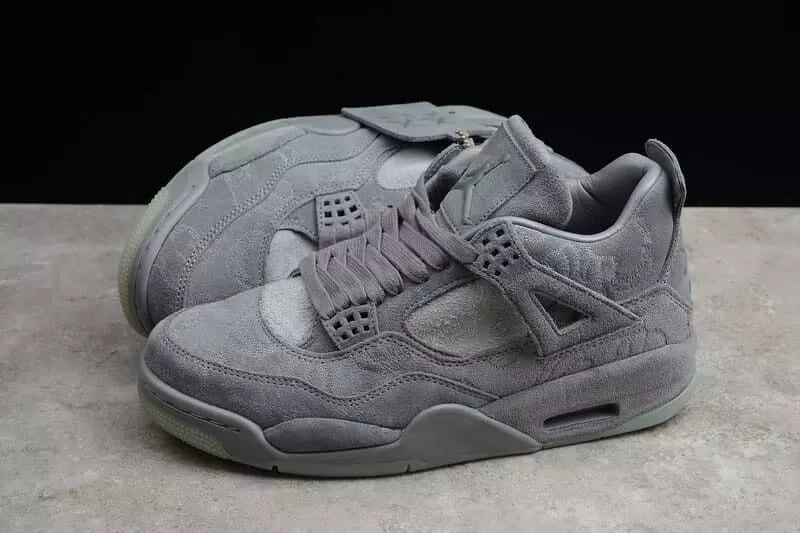 Air Jordan 4 Retro Kaws Cool Grey