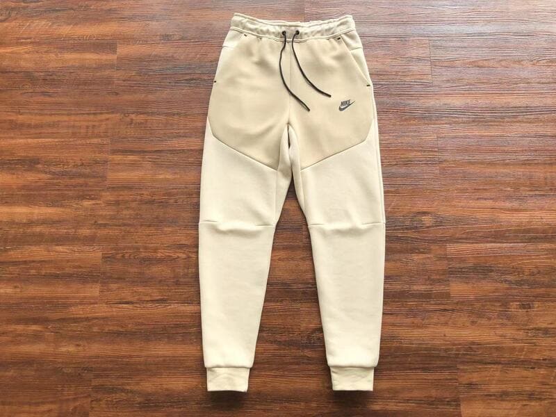 Nike Tech Fleece Cream Set 