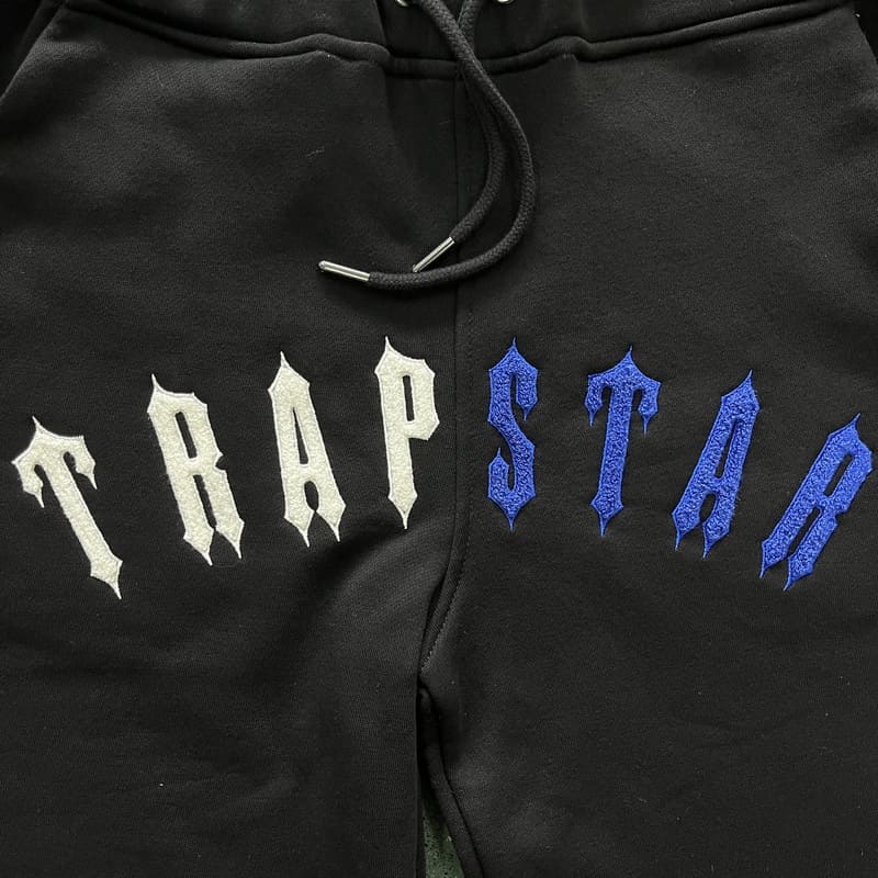 Trapstar Irongate Arch Chenille Short Set 