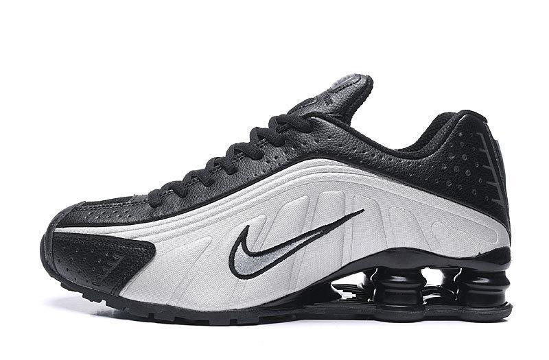 Shox R4 “Preto/Prata” - ELEGANZ OUTLET