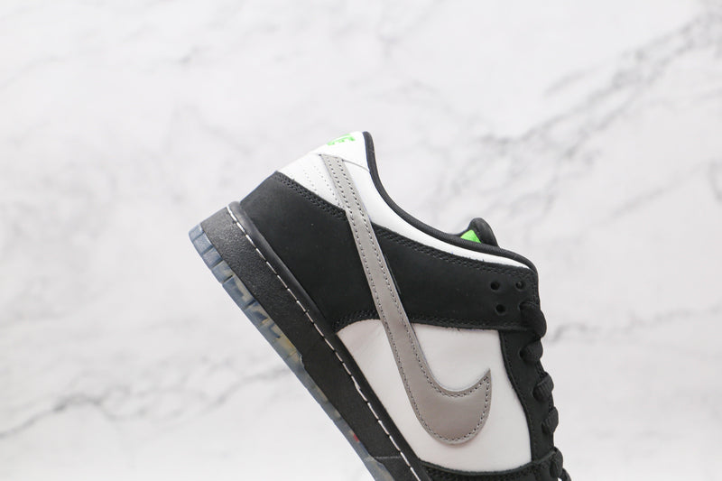 Nike SB Dunk Low Staple Panda Pigeon - ELEGANZ OUTLET