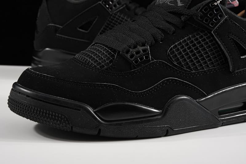 Air Jordan 4 Black Cat 