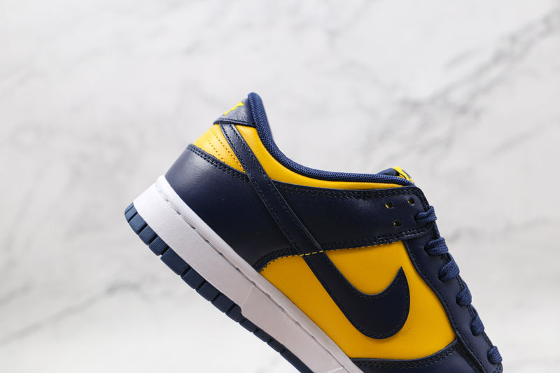 Nike Dunk Low Michigan - ELEGANZ OUTLET