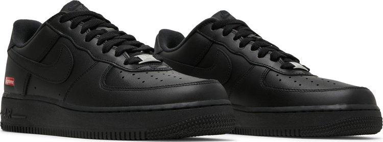 Supreme x Air Force 1 Low 'Box Logo - Black' - PRONTA ENTREGA - ELEGANZ OUTLET