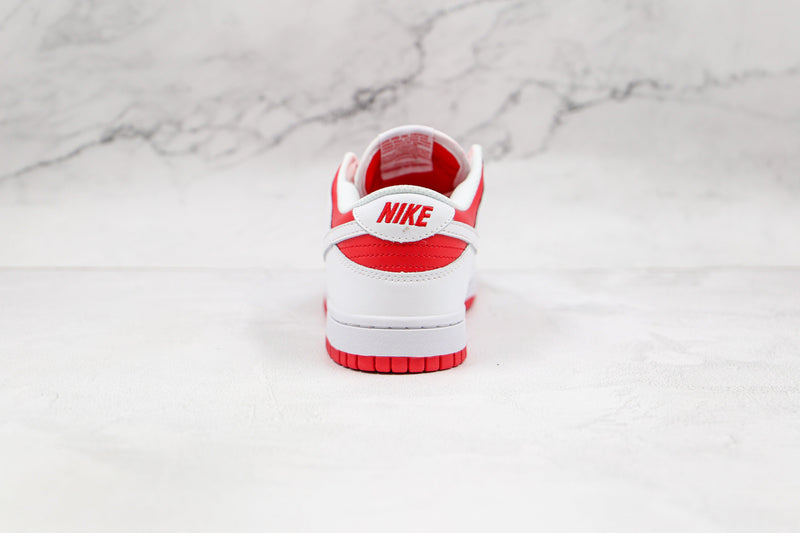 Nike Dunk Low Championship Red - ELEGANZ OUTLET