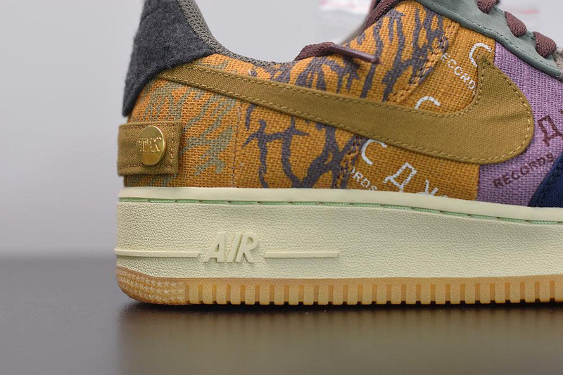 Nike Air Force 1 X Travis Scott Cactus jack - ELEGANZ OUTLET