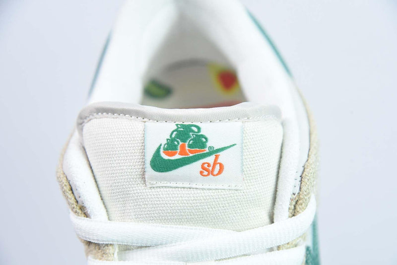 Nike Dunk Low SB "Jarritos" - ELEGANZ OUTLET