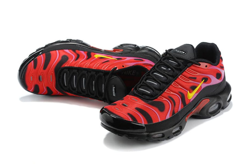 Air Max Plus TN x Supreme University Red