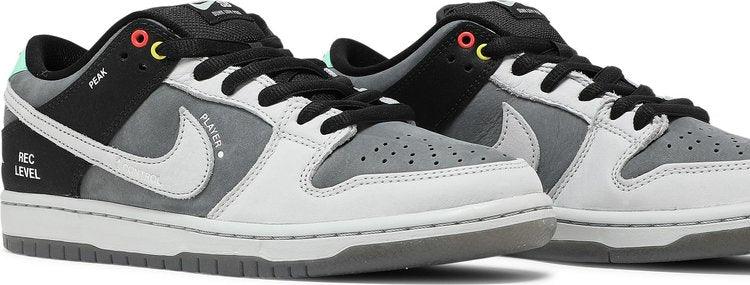 Nike Dunk Low SB 'Camcorder' - ELEGANZ OUTLET