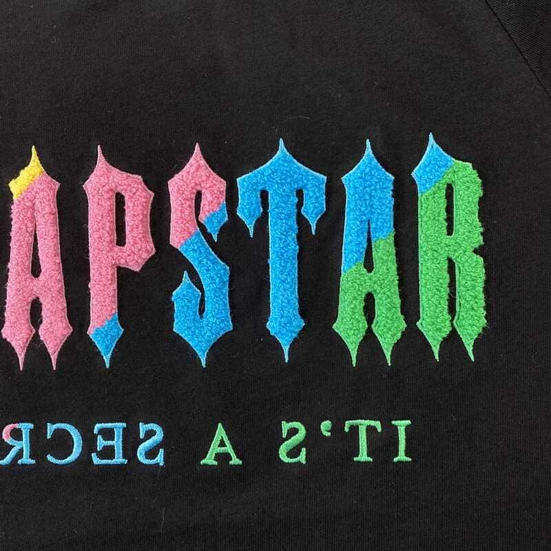 Camiseta Trapstar Chenille Decoded Candy