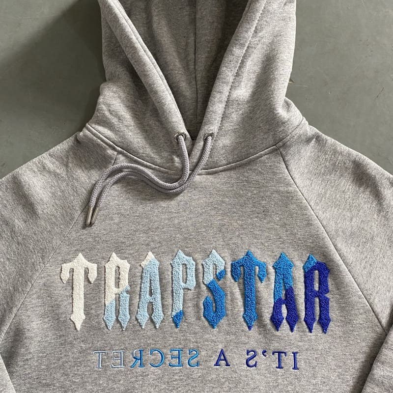 Trapstar Chenille Gray Set 