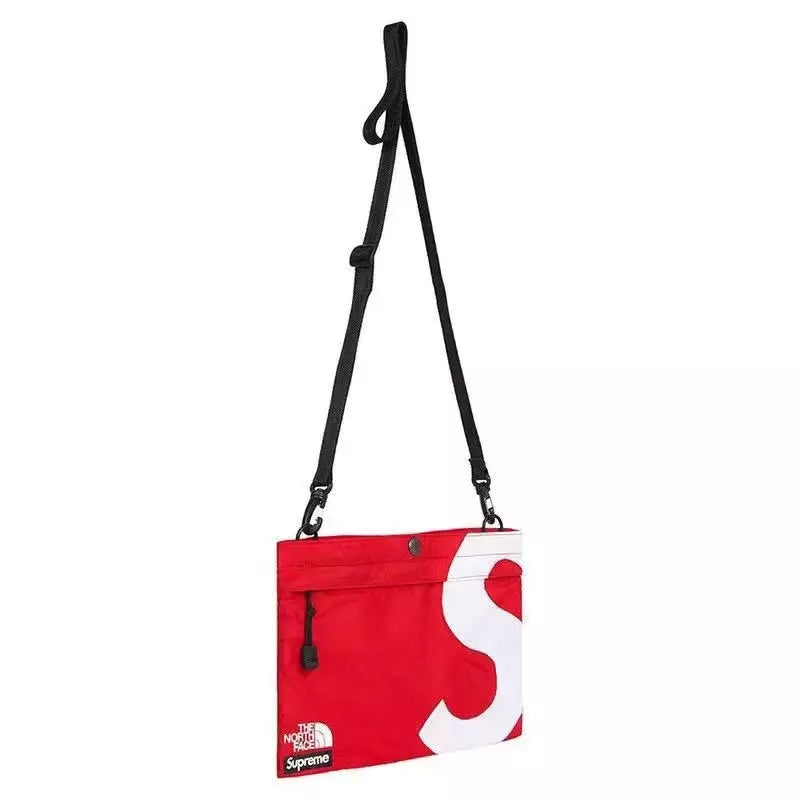 Supreme x The North Face Bag 