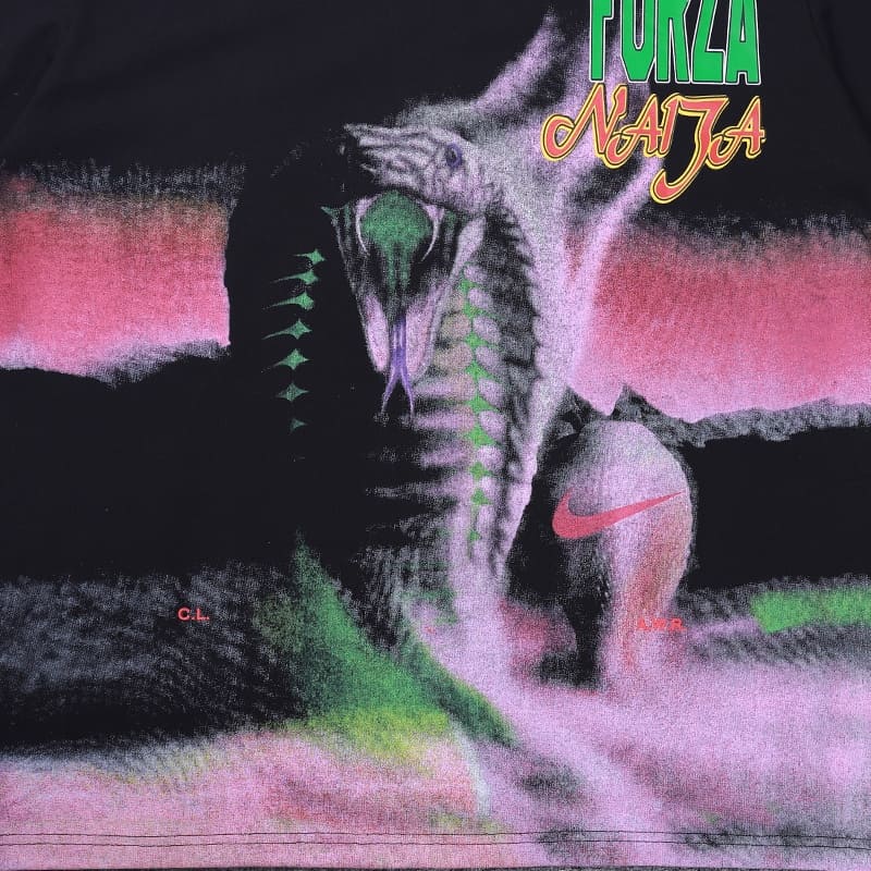 Camiseta Nike x NOCTA Cobra