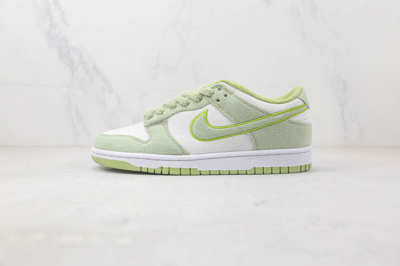 Nike Dunk Low Fleece Pack Honeydew - ELEGANZ OUTLET