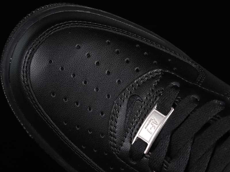 Air Force Supreme Black 