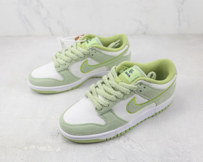 Nike Dunk Low Fleece Pack Honeydew - ELEGANZ OUTLET