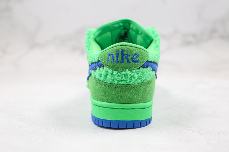 Nike SB Dunk Low Grateful Dead Bears Green - ELEGANZ OUTLET