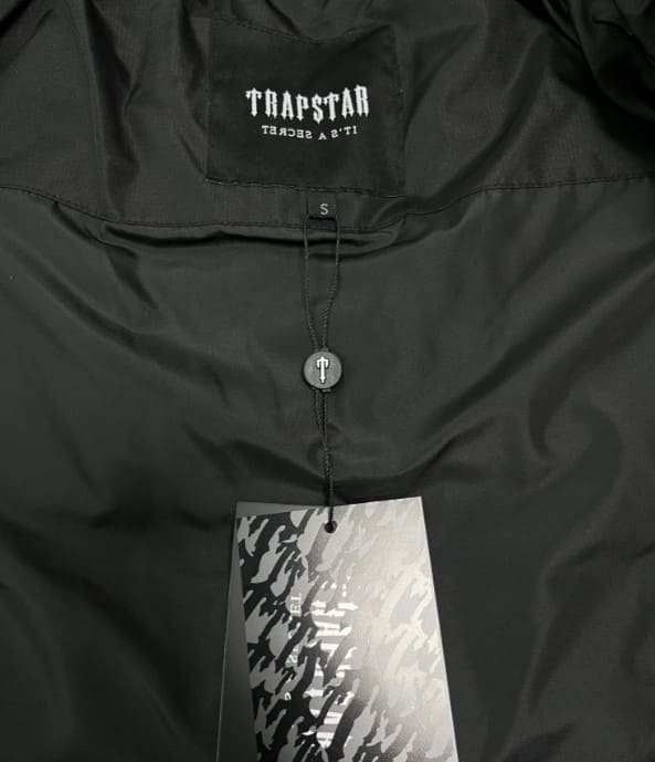 Trapstar Decoded Hooded Puffer 2.0 Infrared Edition Jacket 