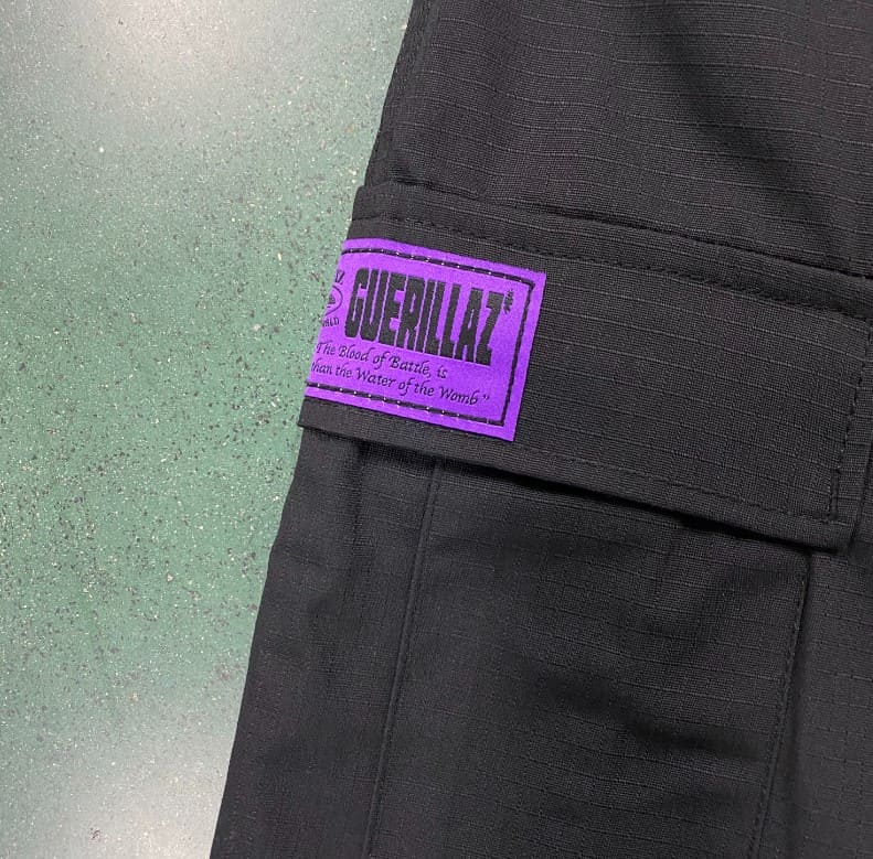 Corteiz Guerillaz Cargo Pants Black/Purple 