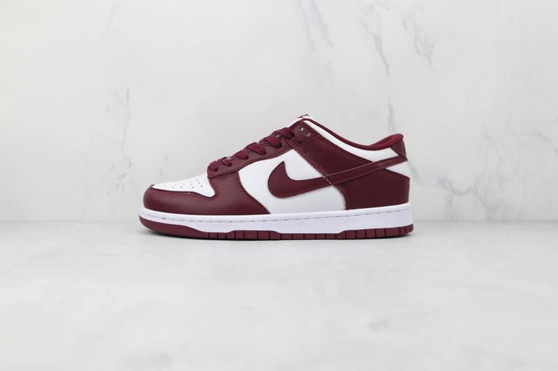 Nike Dunk Low Bordeaux - ELEGANZ OUTLET