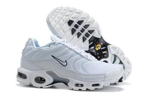 Air Max Plus TN 1 “White/Black” - ELEGANZ OUTLET