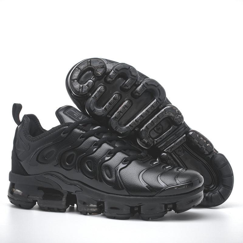 VaporMax Plus “Triple Black” - ELEGANZ OUTLET