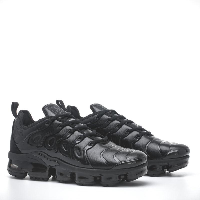 VaporMax Plus “Triple Black” - ELEGANZ OUTLET