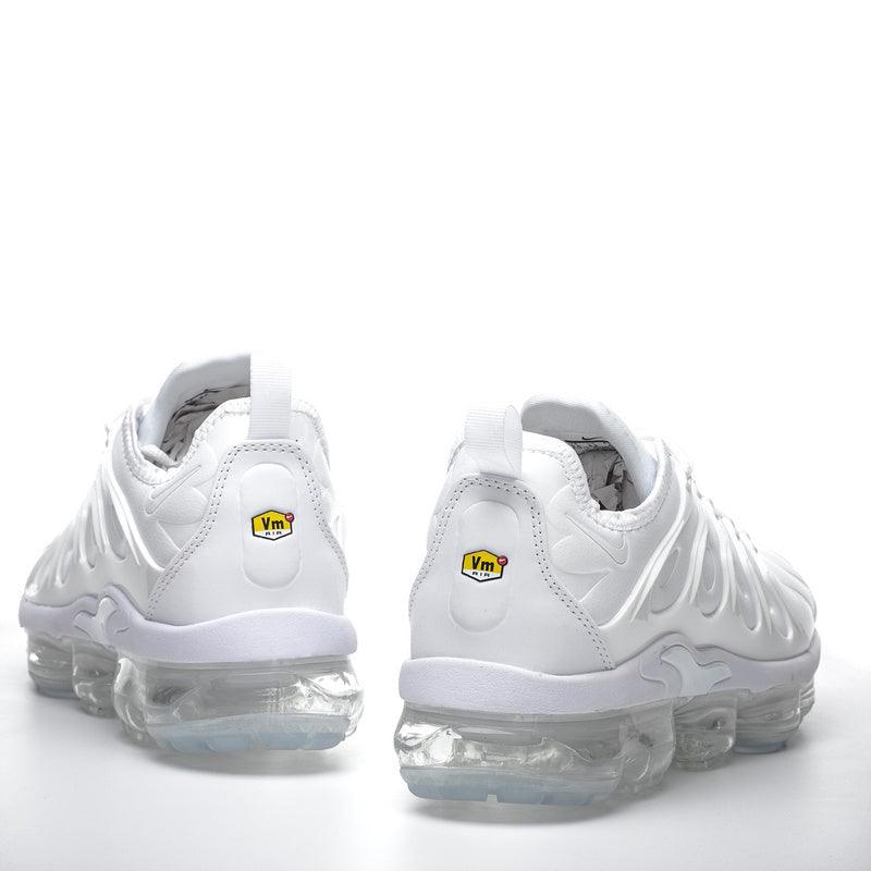 VaporMax Plus “Triple White” - ELEGANZ OUTLET