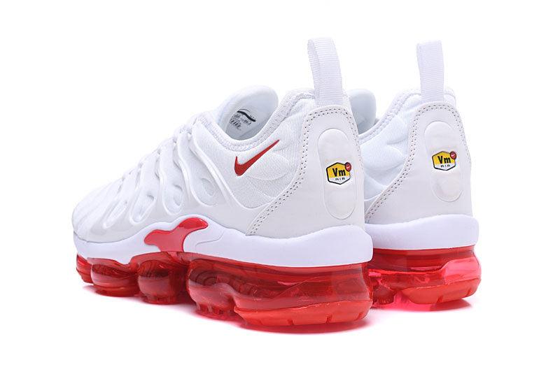 VaporMax Plus “White/Red” - ELEGANZ OUTLET