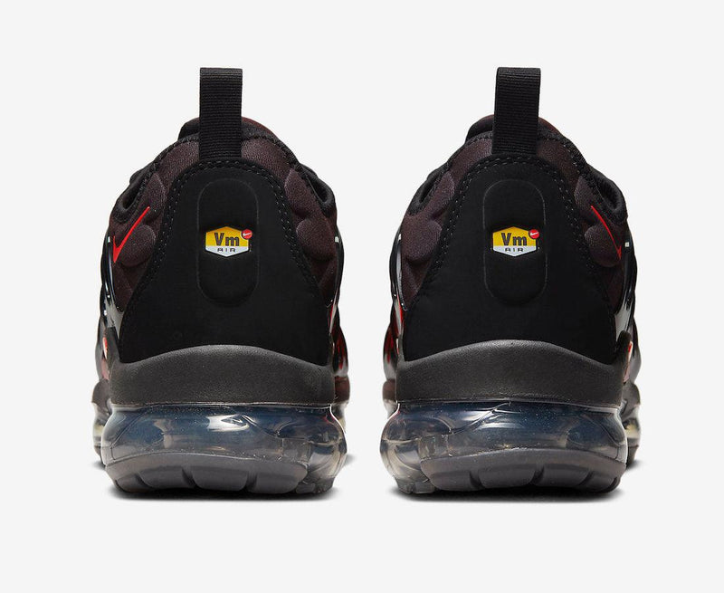 VaporMax Plus “Red Fade” - ELEGANZ OUTLET