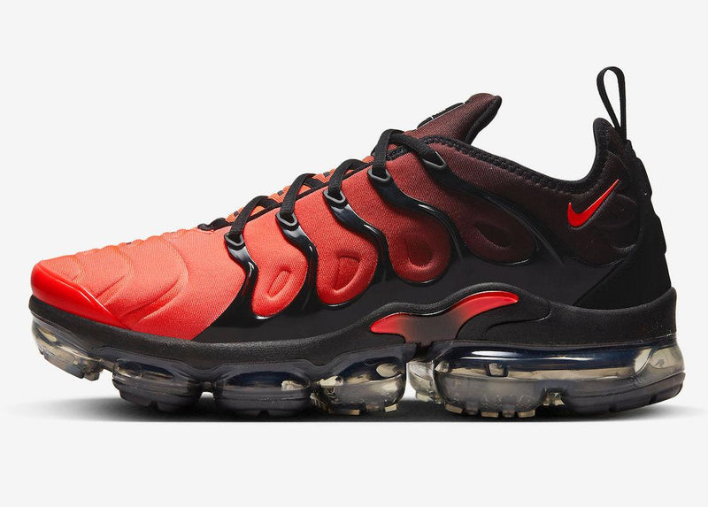 VaporMax Plus “Red Fade” - ELEGANZ OUTLET