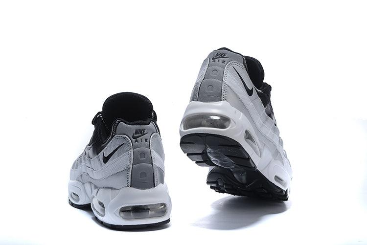 Air Max 95 “Metallic Black” - ELEGANZ OUTLET