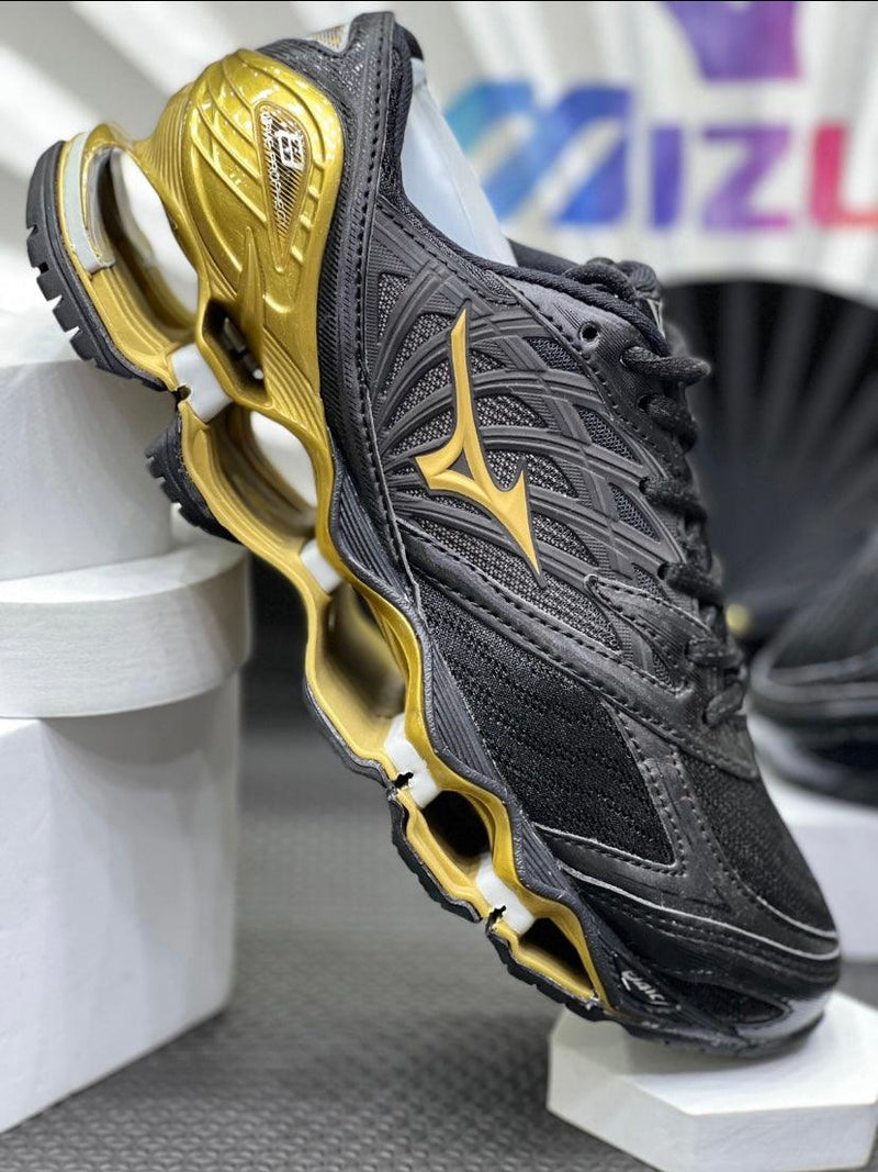 Mizuno Prophecy 8 “Preto/Dourado” - ELEGANZ OUTLET