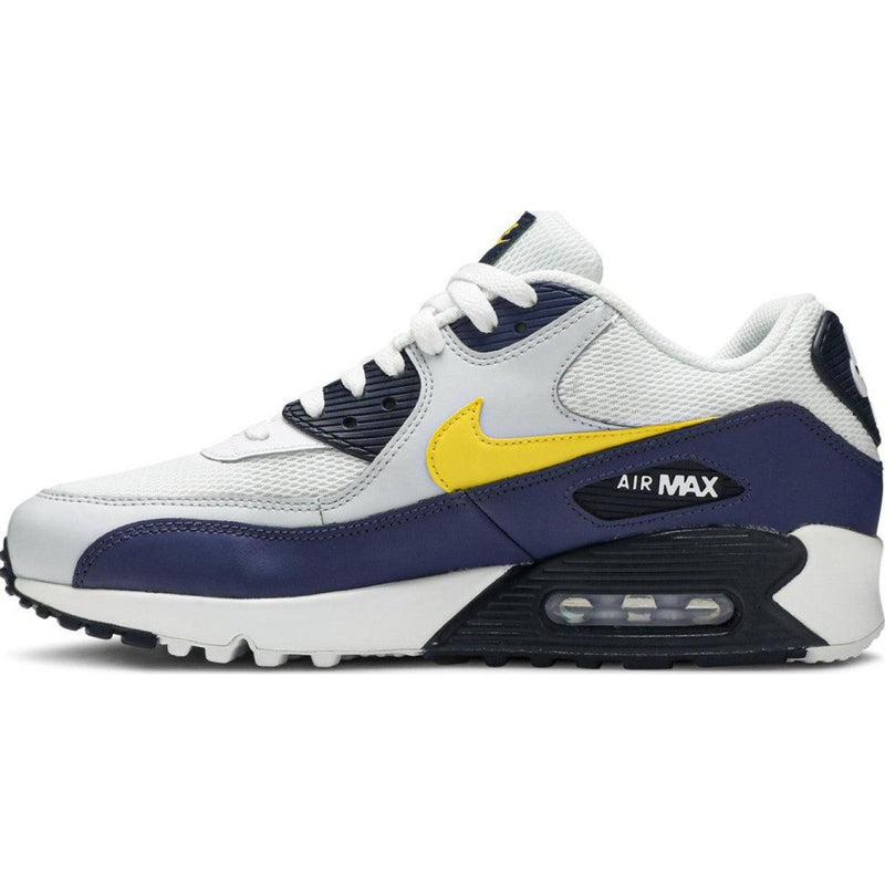 Tênis Nike Air Max 90 Essential Michigan - ELEGANZ OUTLET