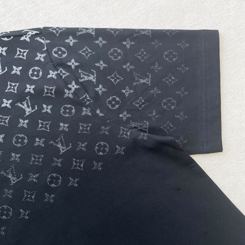 Louis Vuitton Gradient Cotton Black T-Shirt 