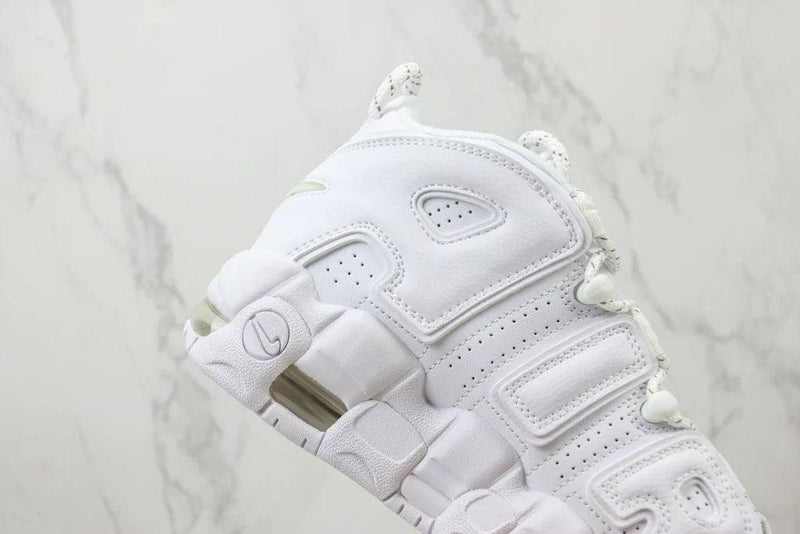 Air More Uptempo Triple White - ELEGANZ OUTLET