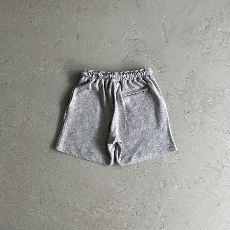 Synaworld Gray Shorts Set 