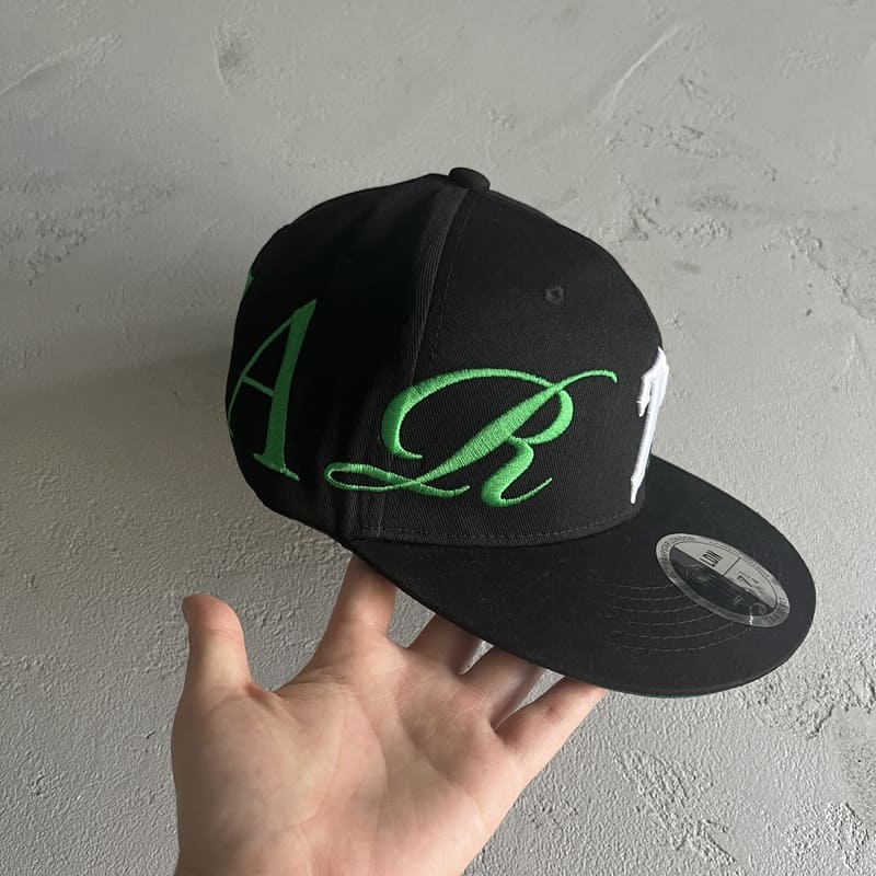 Trapstar Script Fitted Cap Black/Green 