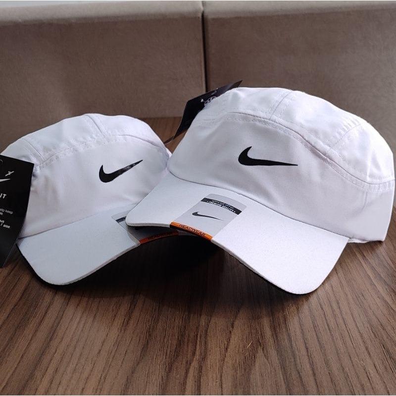 BONÉ SPORTWEAR NIKE FIVE PANEL "White" - ELEGANZ OUTLET