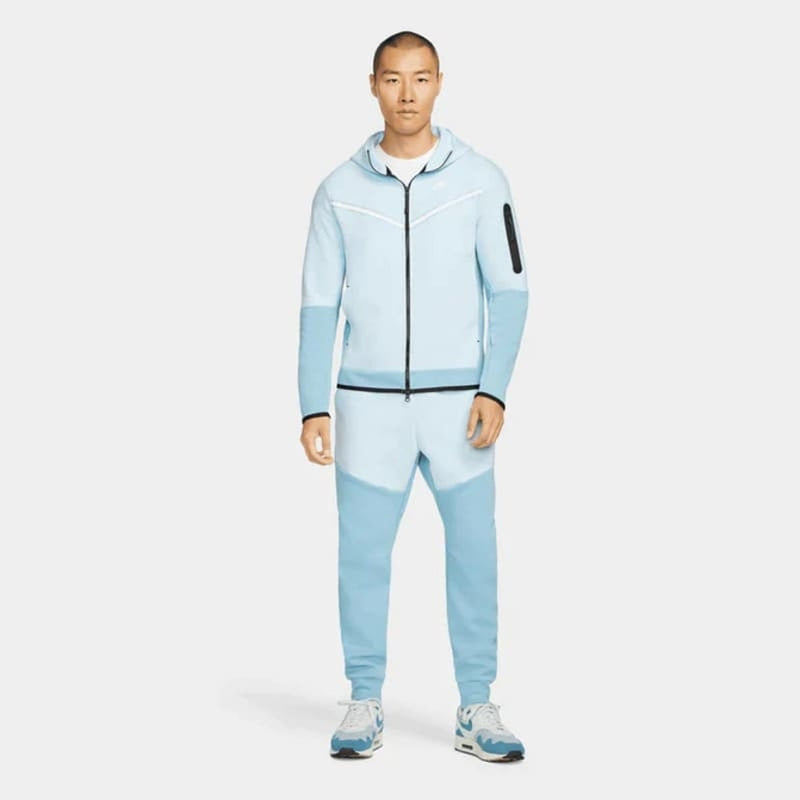 Conjunto Nike Tech Fleece Celestine Blue