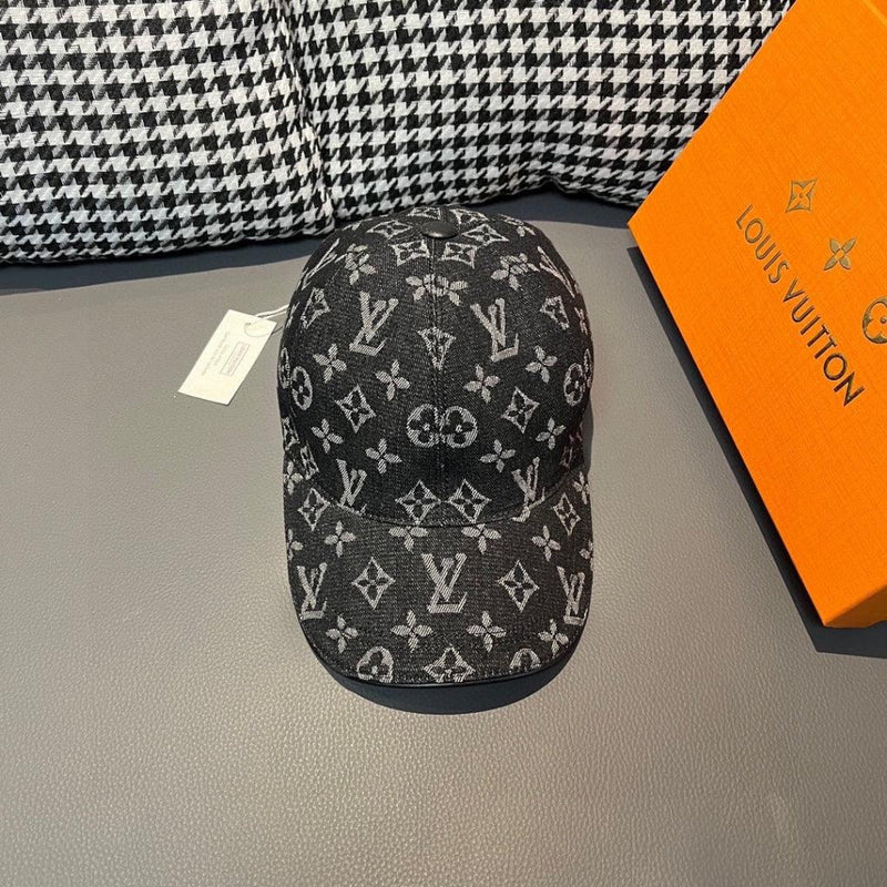 LOUIS VUITTON CAP 